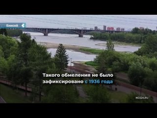 krasnoyarsk residents are concerned that the yenisei is very shallow